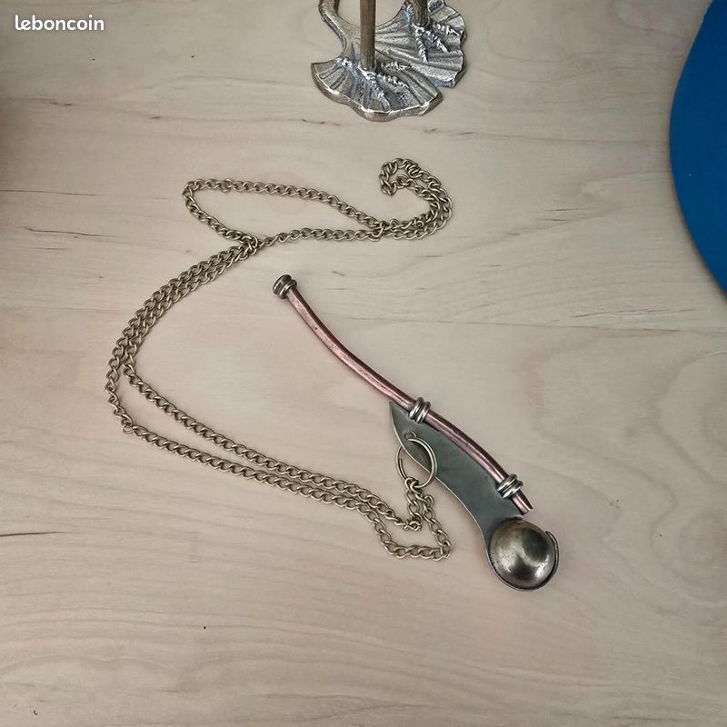 ANCIEN SIFFLET De Marine / Sifflet De Marin Bosco Avec Sa Chaîne