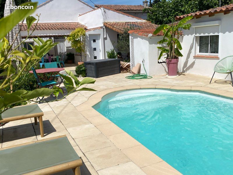 Maison 7 pièces 130 m² · à Rognac · 130 m² · 520 000 €