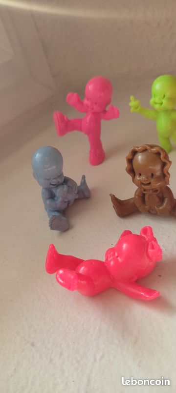 Lot de 7 Babies colorés, lot numéro 2, jouet vintage des années 90 (image 2)