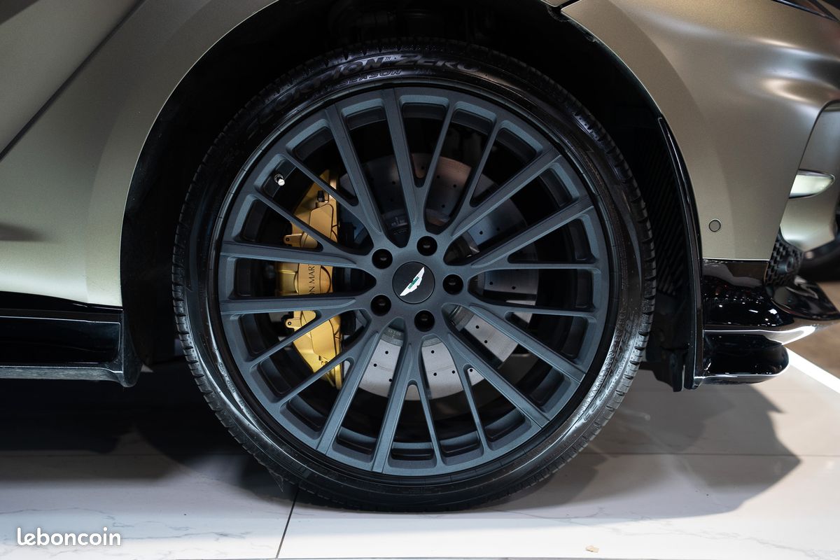 ASTON MARTIN DBX 707 4.0 V8 | Origine France | Malus Payé | PPF Complet | 360° | Sièges Ventilés | Audio Premium | À partir de 1 970 eur / mois (image 7)