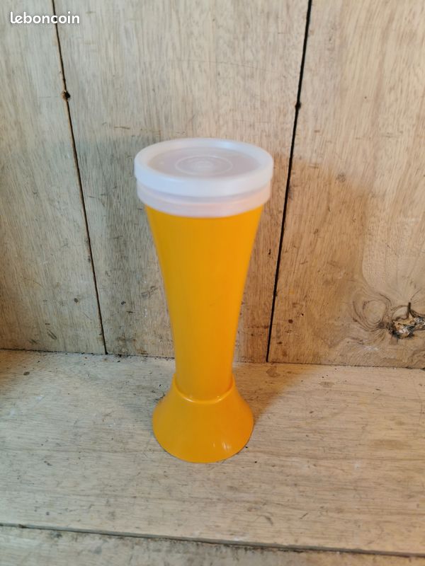 Saupoudreuse Tupperware des années 70' ⋆ La Fouine Chine