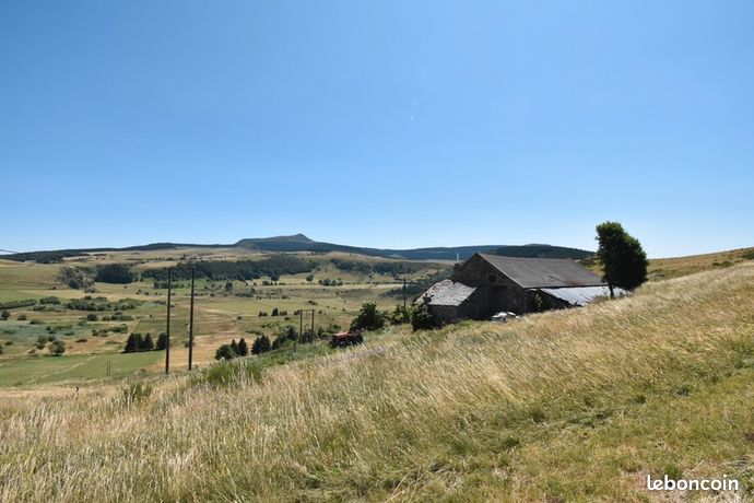 Maison 3 pièces 350 m²
