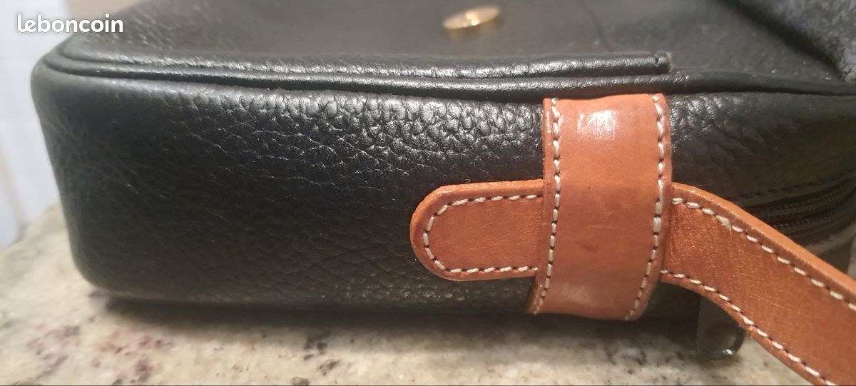 Sac à bandoulière vintage Courrèges Paris - Cuir noir & camel - Made in France (image 7)