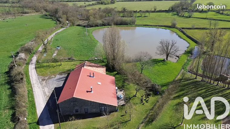 Maison 3 pièces 177 m²