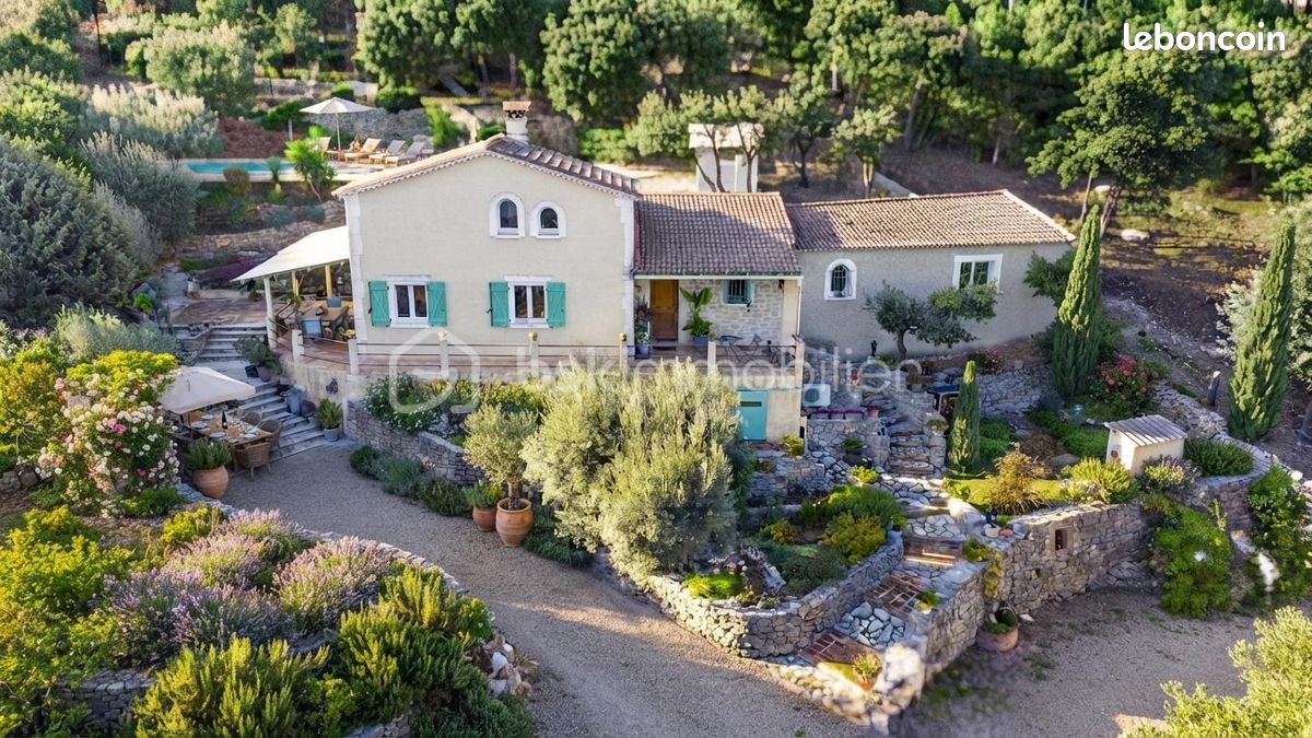Maison 7 pièces 158 m² · à Boisset-Et-Gaujac · 158 m² · 465 000 €