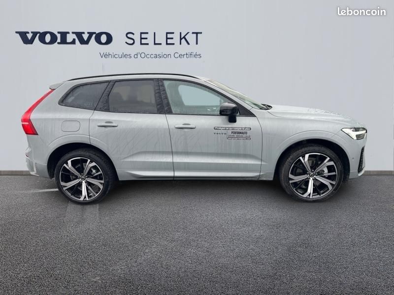 Volvo XC60 T6 Hybride Rechargeable 350ch Plus Style Dark Geartronic 8 AWD (image 4)