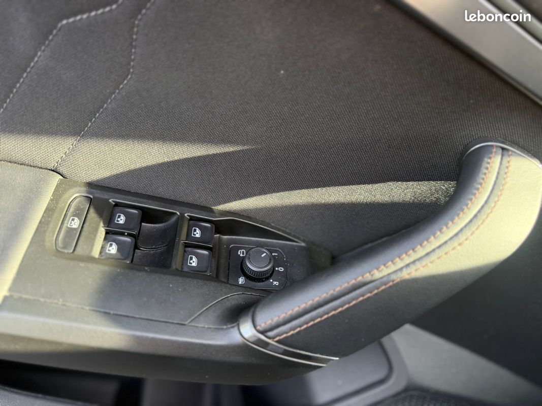 CUPRA LEON 2.0 TDI 150 ch DSG7 V SIEGES CHAUFFANTS / VOLANT CHAUFFANT/ 2026 (image 17)