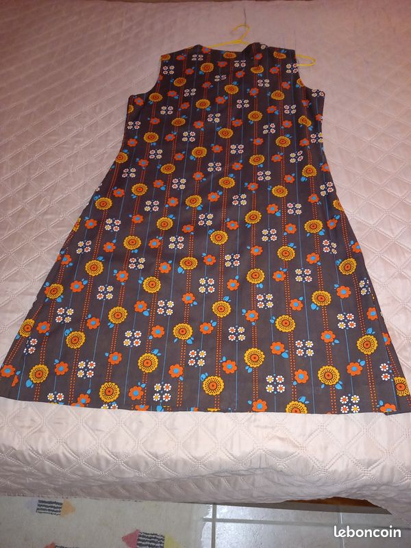 Robe Blouse Tablier Vintage Années 80 Bleue - Taille 3XL (FR54) - Neuf Sans étiquettes - Fabriqué En Belgique