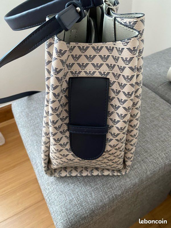 Sac à main Giorgio Armani (image 6)