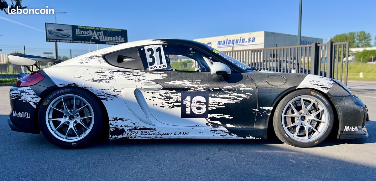 Porsche Cayman GT4 Clubsport Manthey Racing / Flat 6 3.8l 384 CH PDK 6 / Full Carbone / SRO / Préparation complète (image 8)