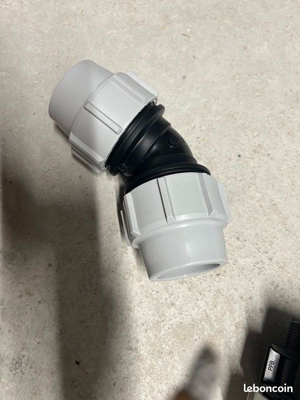Raccord pe (image 1)