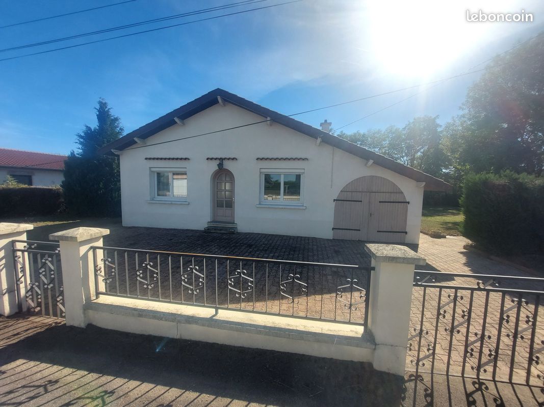 Maison 3 pièces 75 m² · à Montbrison · 75 m² · 179 900 €