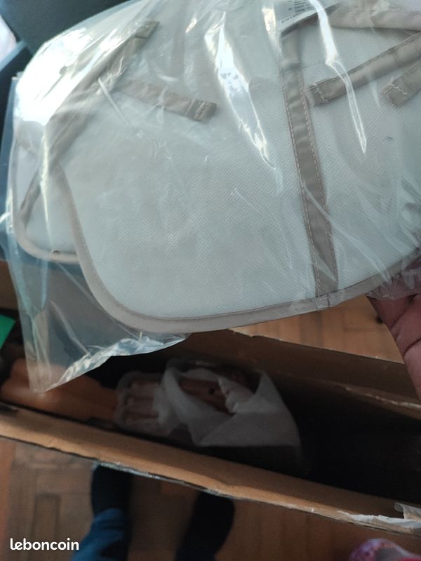 Chaise rehausseur à manger pour enfant (image 2)