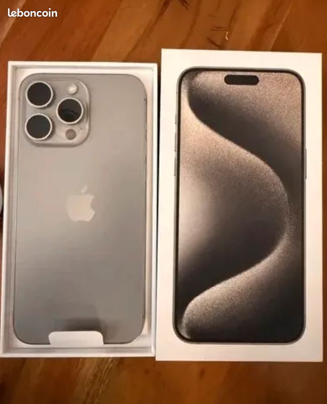 APPLE iPhone 15 Pro Max 256 Go - Titane Naturel pas cher