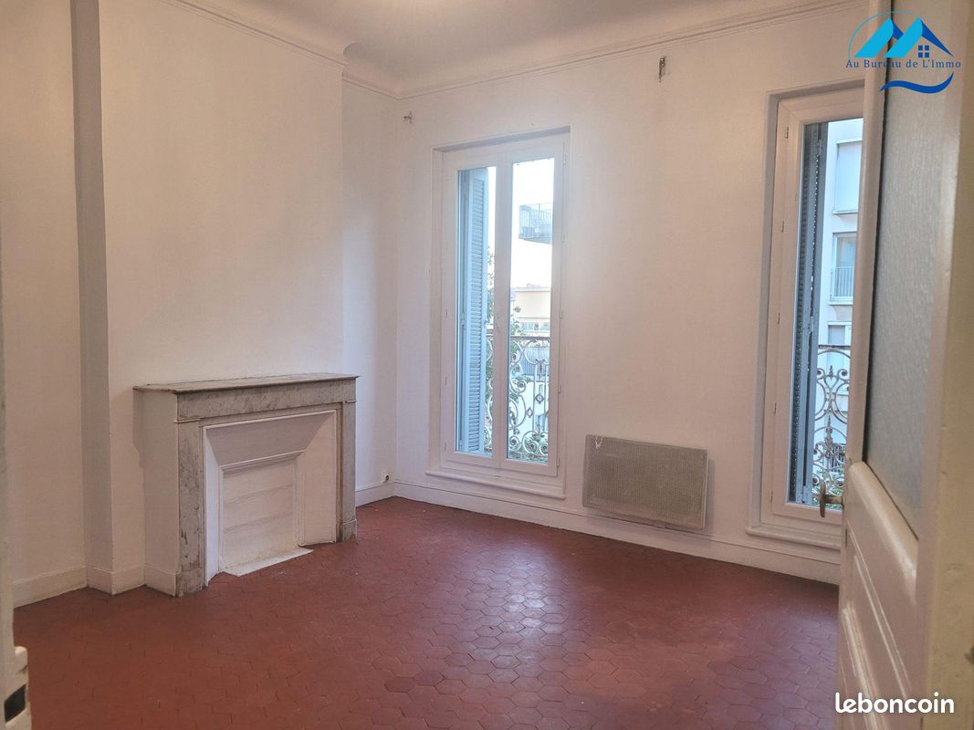 Appartement 3 pièces 56 m² · à Marseille · 56 m² · 990 €/mois