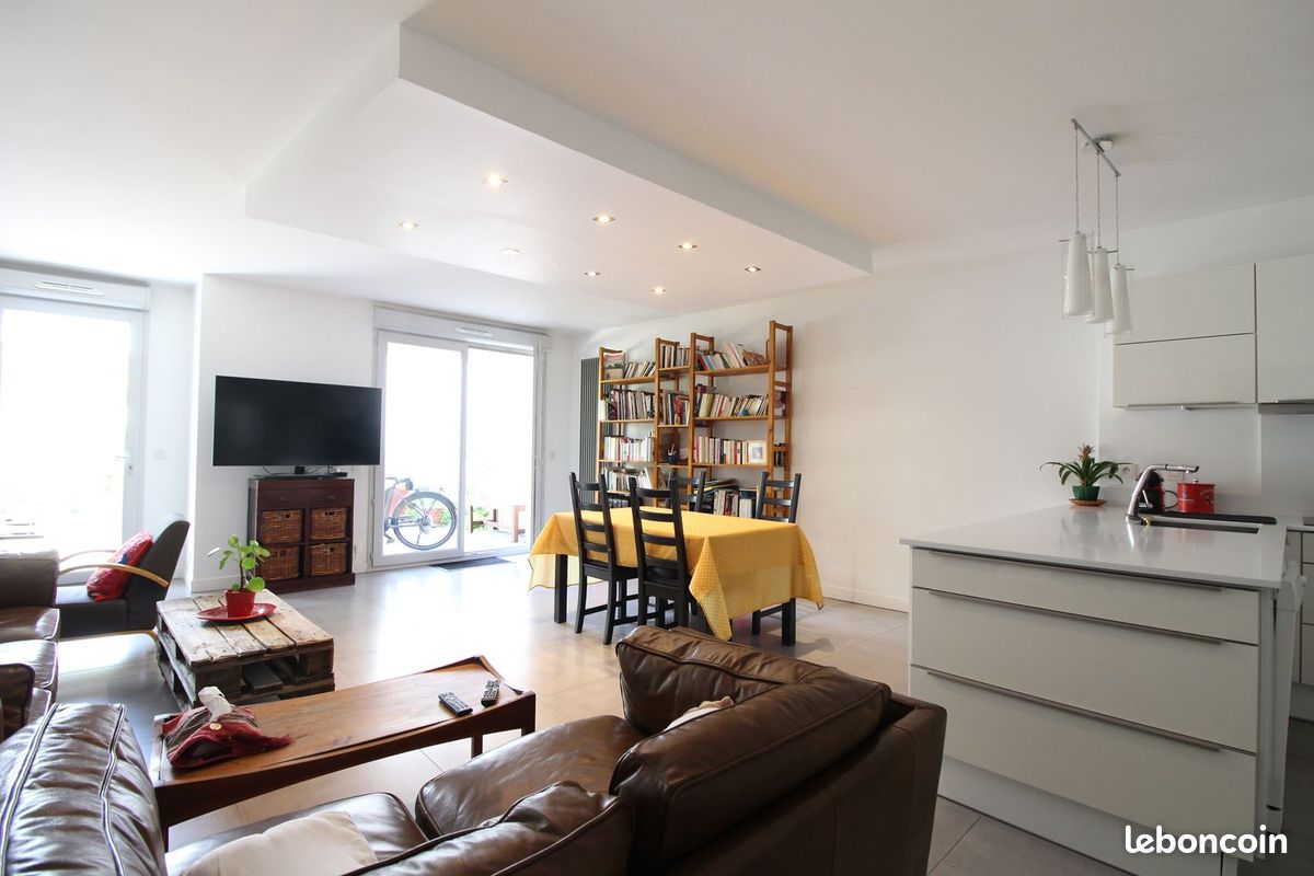 Appartement 3 pièces 74 m² · à Ivry-sur-Seine · 74 m² · 465 000 €