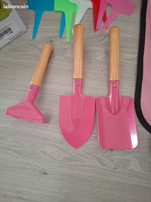 Lot de jardinage pour enfant neuf (image 4)