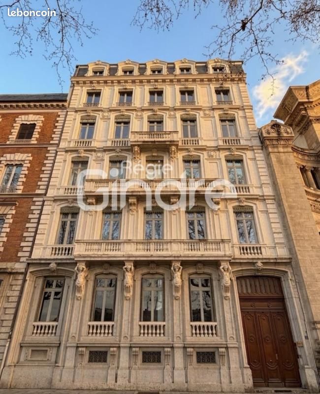 Appartement 6 pièces 150 m² · à Lyon · 150 m² · 790 000 €