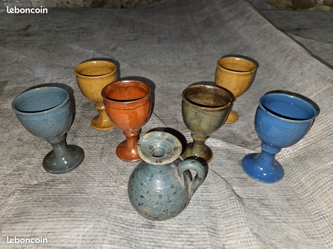 Lot de verres en terre cuite (image 1)