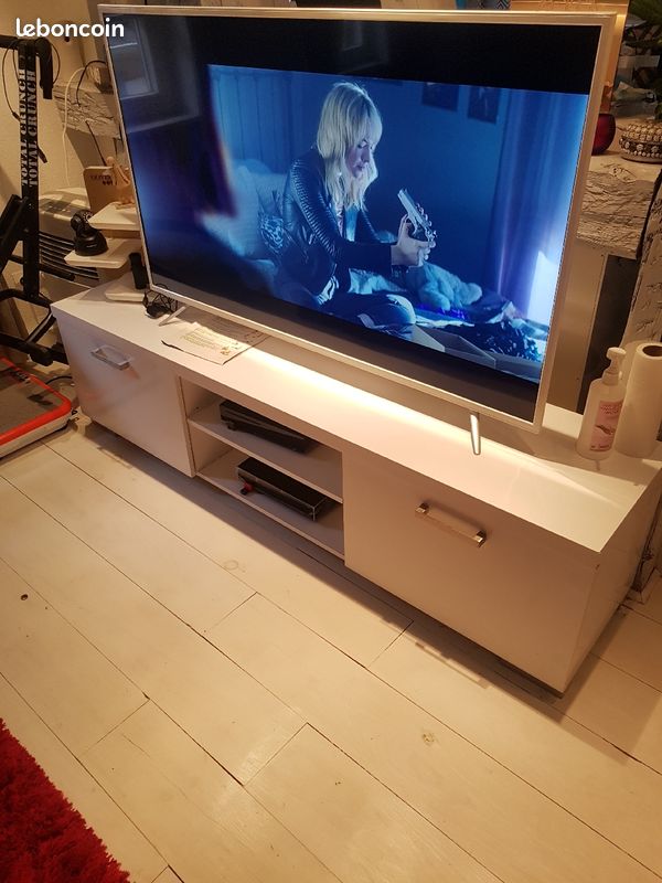 Meuble télé (image 2)