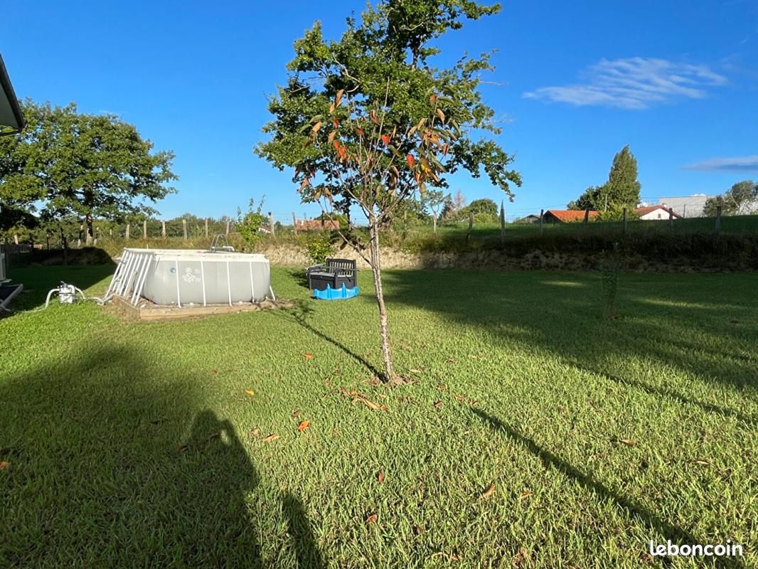 Maison 9 pièces 167 m² - Urcuit 64990 (image 3)