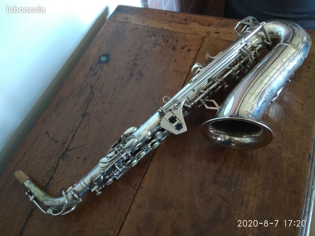 Saxophone Dolnet Universal Export (image 2)