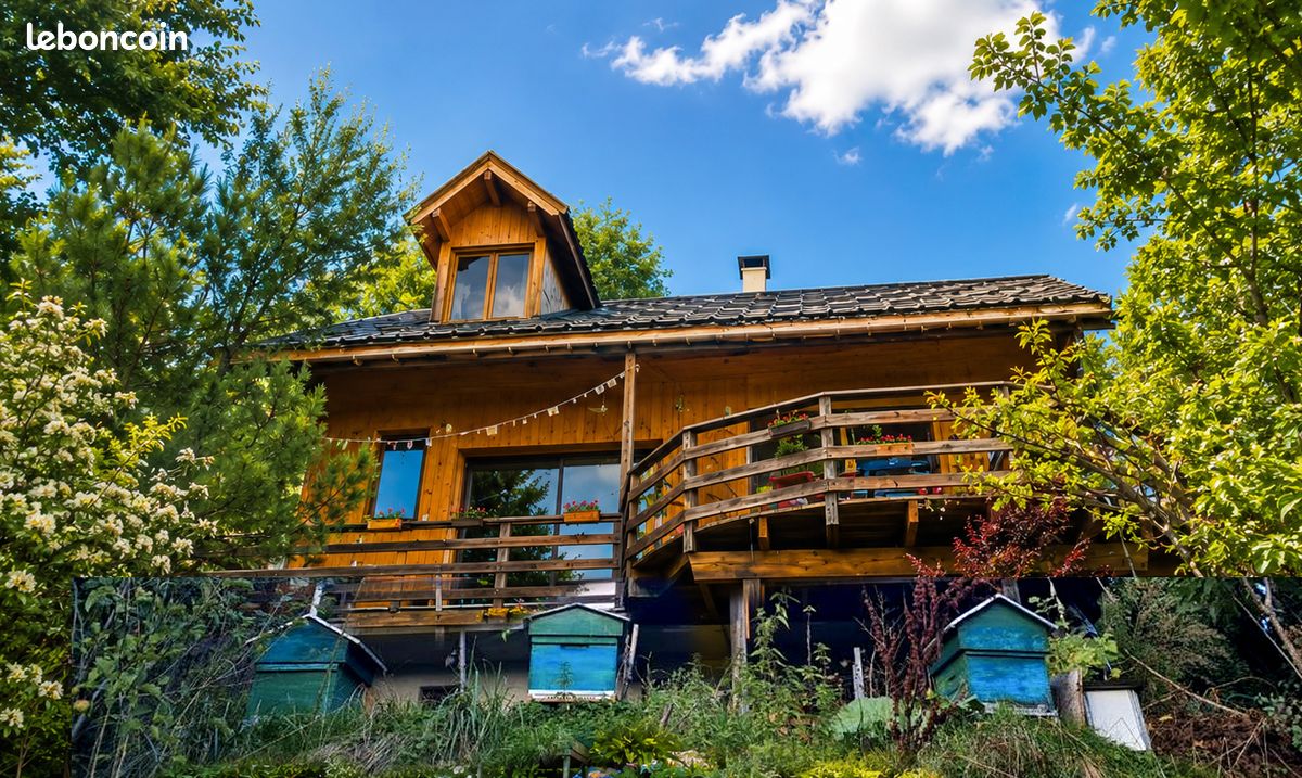 Maison 7 pièces 120 m² · à Plateau-des-Petites-Roches · 120 m² · 320 000 €