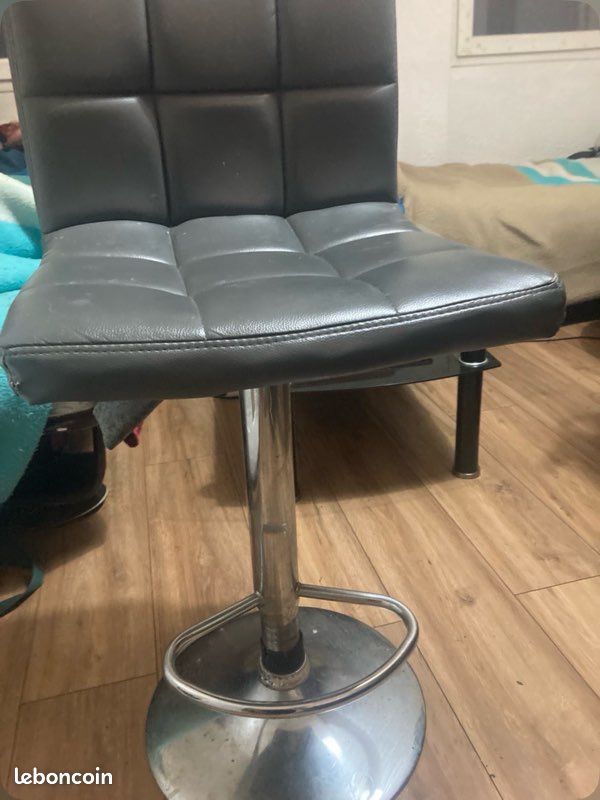 Chaise (image 1)