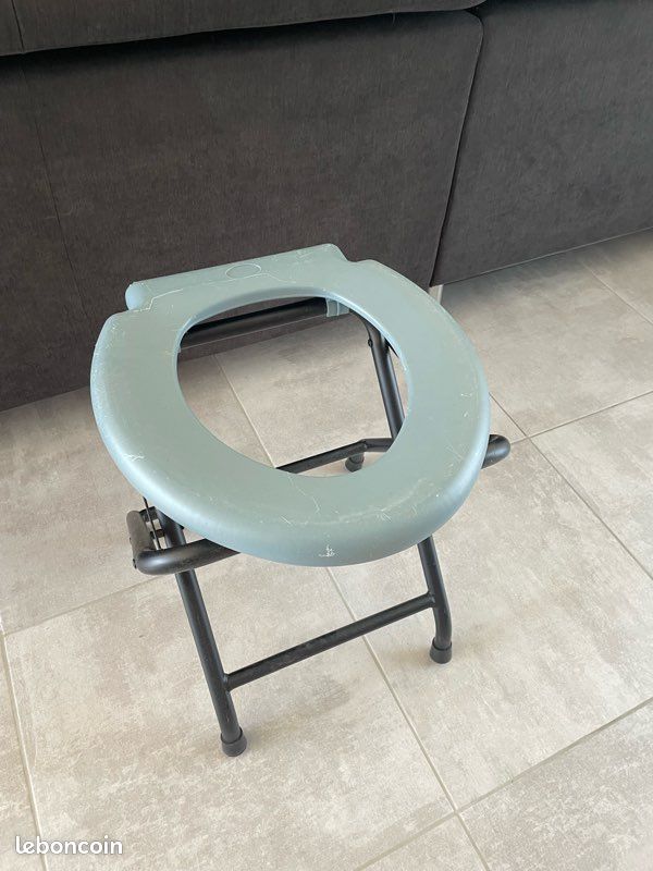 Toilette pliant (image 1)