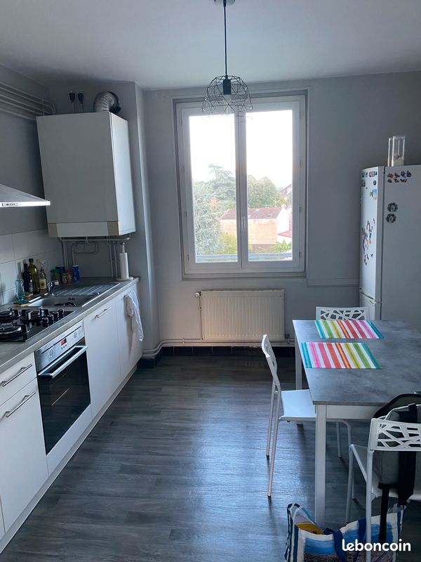 Appartement 2 pièces 44 m² · à Bourg-en-Bresse · 44 m² · 570 €/mois