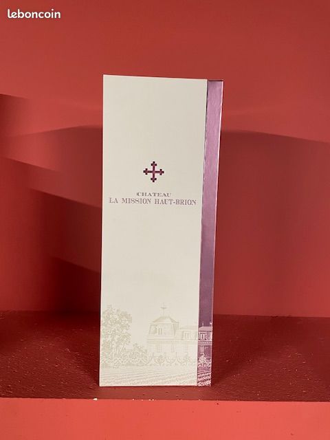 Vin Grand Cru Chateau Mission Haut Brion 2018 (image 3)
