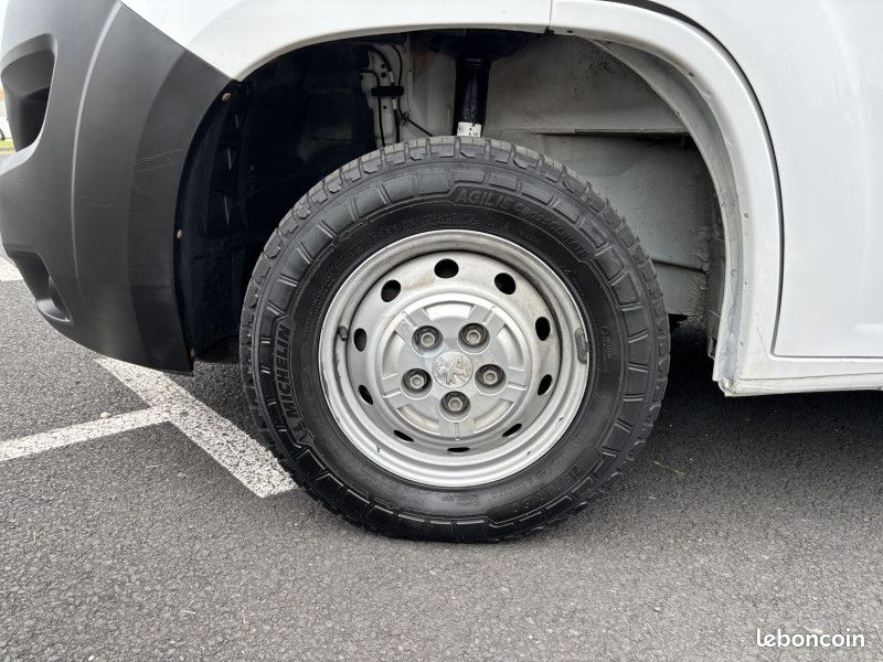 Peugeot BOXER FG 16 658 HT Boxer Ducato jumper 2.2 Hdi 140 ch L2H1 Asphalt / Ecran / Climatisatio (image 15)