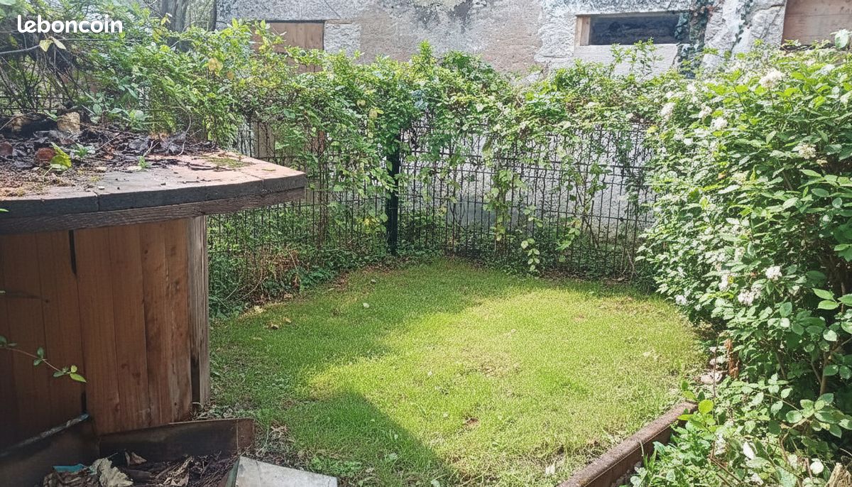 Maison 2 pièces 60 m² · à Thenay · 60 m² · 35 000 €