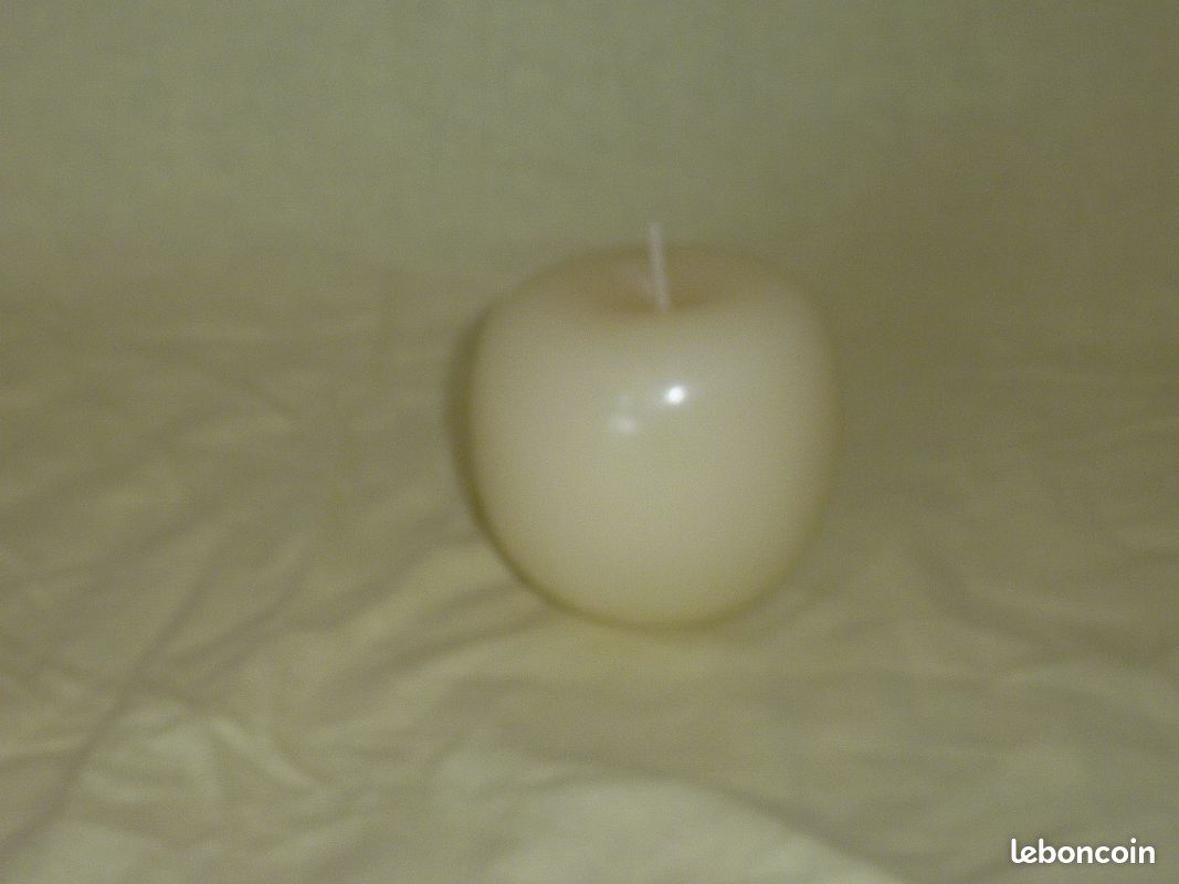 Vends une bougie Neuve en forme parfaite de pomme (image 6)