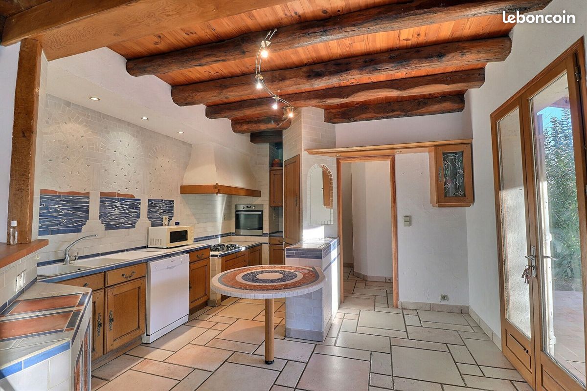 Maison 5 pièces 161 m² · à Albi · 161 m² · 1 000 €/mois