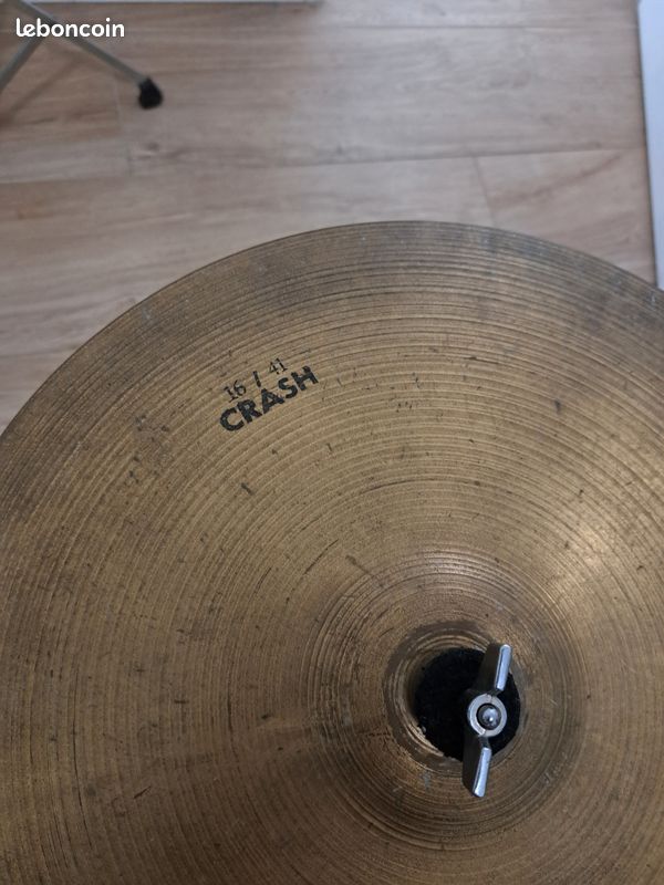 Crash Paiste PST5 Rock 16" + Crash Powerbeat 16" avec 2 pieds (image 5)