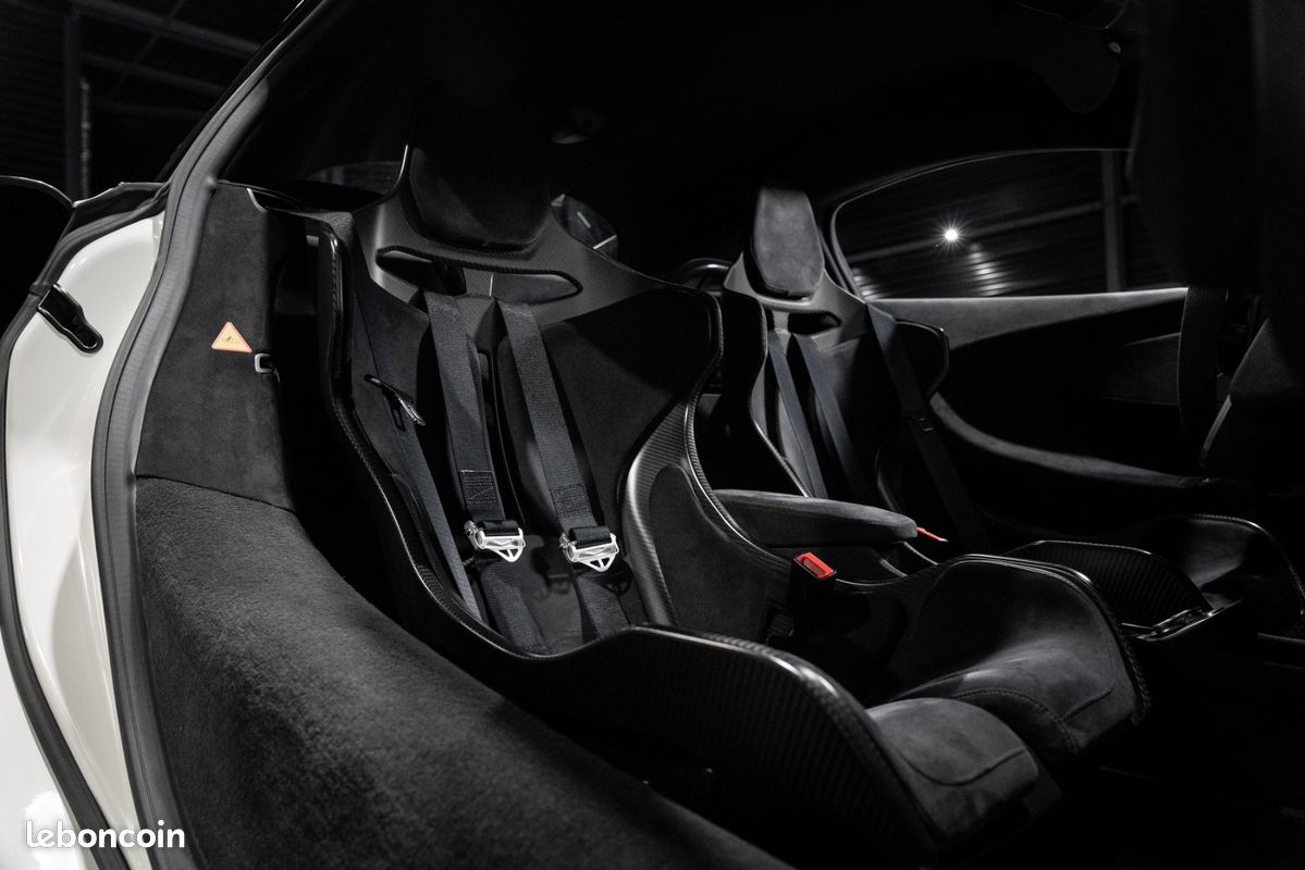 MCLAREN 600 LT V8 600 – FRANÇAISE / Baquets Senna / Cam Recul / Arceau / Carbone / Harnais / 1568E/Mois (image 14)