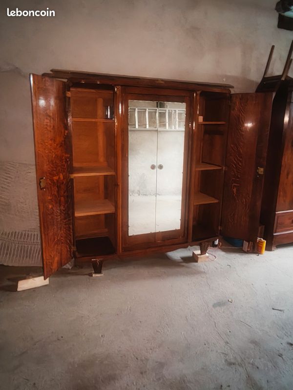 Armoire chambre à coucher, un lit 1,40x 1,80 et 2 chaises (image 2)