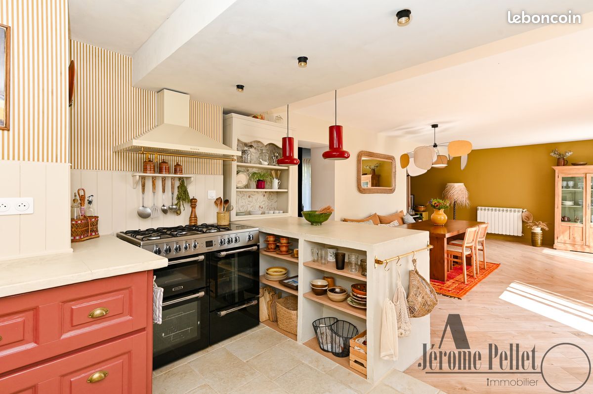 Maison 6 pièces 170 m² · à Seyssuel · 170 m² · 549 000 €