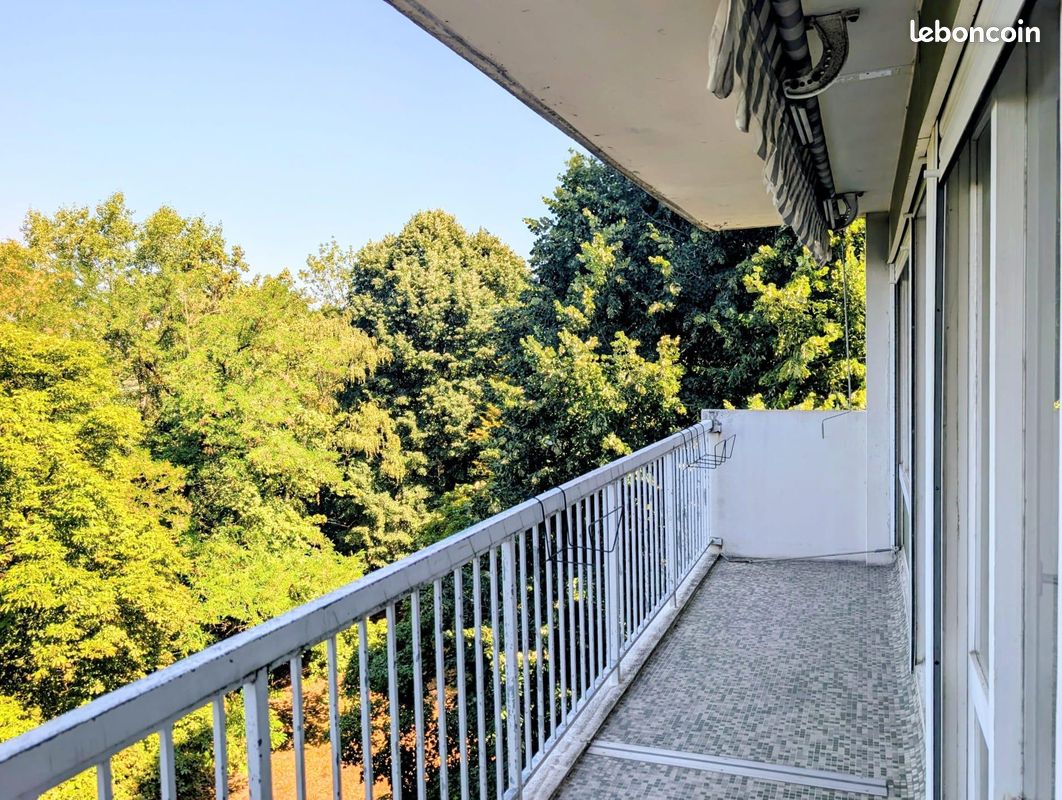 Appartement 4 pièces 85 m² · à Saint-Étienne · 85 m² · 79 000 €