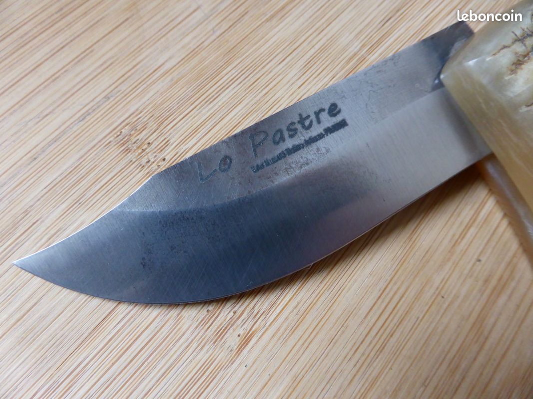 Ancien Couteau De Service Dumas – Manche En Corne, Acier Forgé, Signé "À L'épreuve"