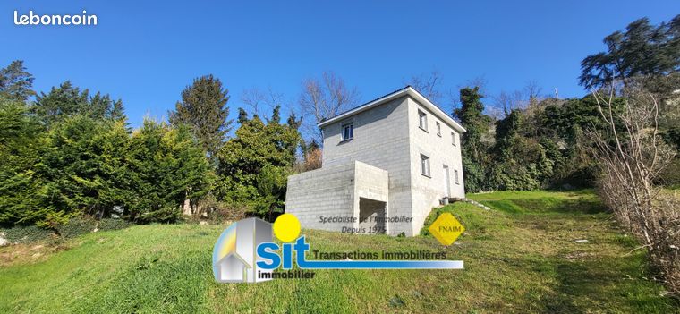 Maison 5 pièces 93 m²