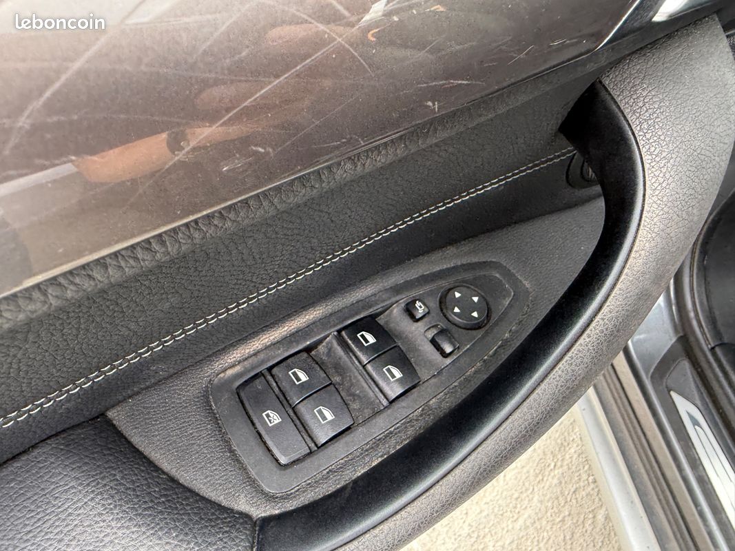 Bmw x1 1.8i 140 ch xline sdrive bva camera / sieges chauff / hayon elec (image 27)