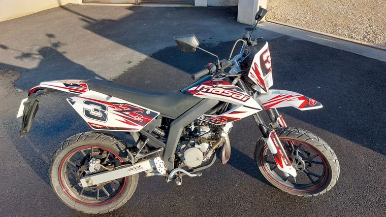 La moto masai X-RAY 50cc Super motard un choix incomparable à bon prix !