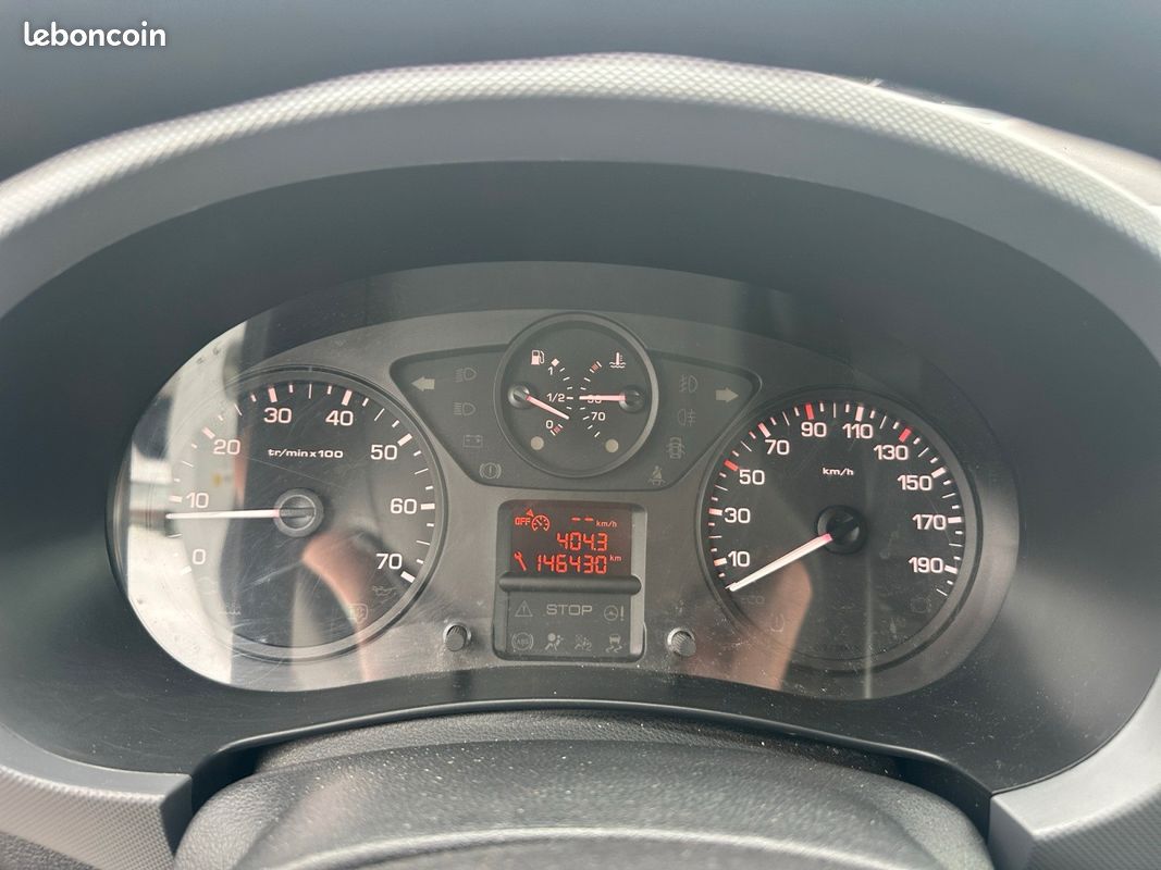 PEUGEOT PARTNER COMBI 1.6 HDI 90 PREMIUm (image 20)