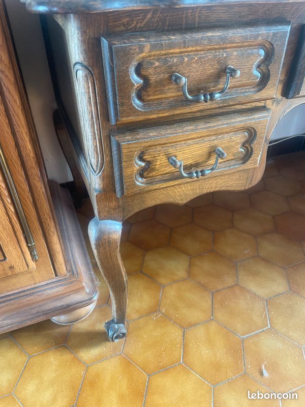 Bureau (image 3)