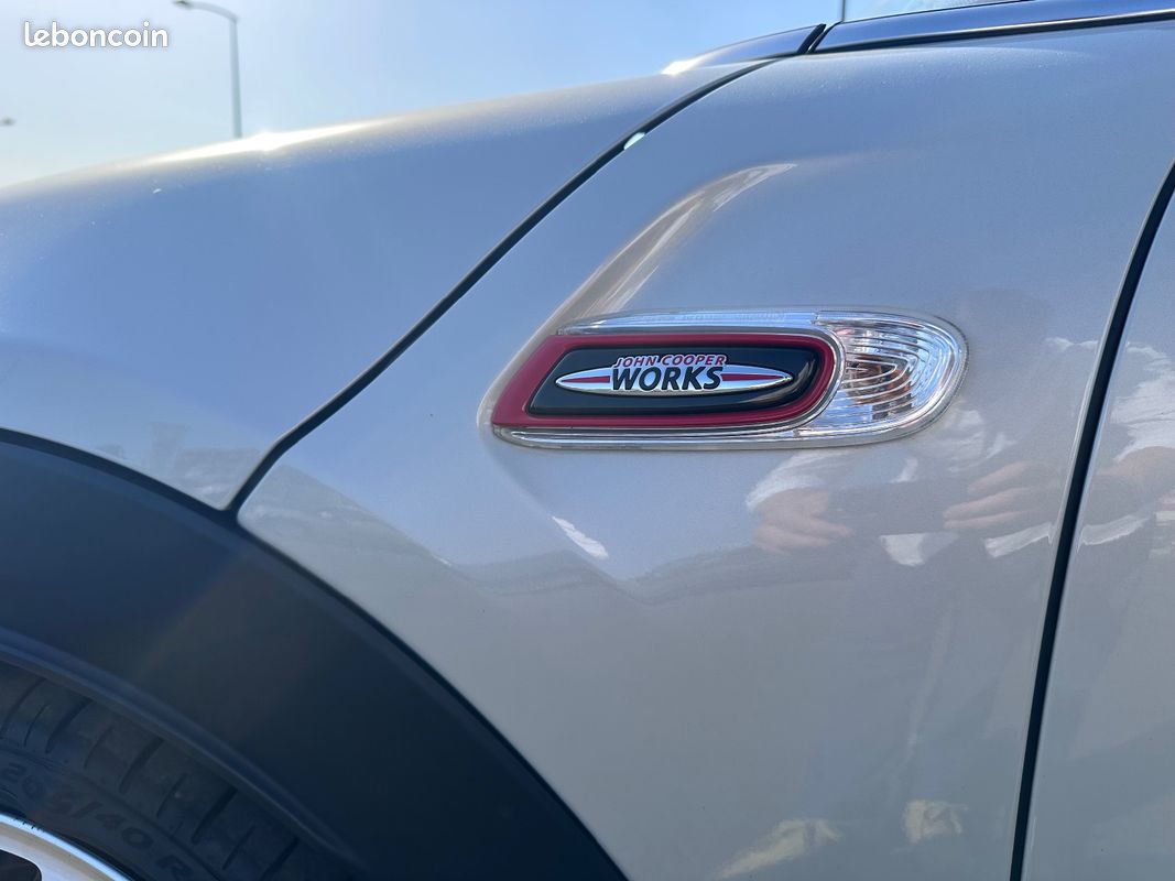 MINI HATCH 3 PORTES F56 LCI 231 ch John Cooper Works BVA8 Finition JCW Pro (image 25)