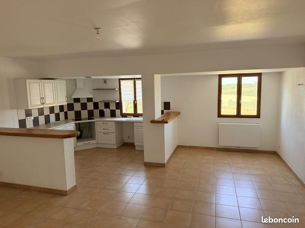 Maison 3 pièces 96 m² · à Saint-Félix-Lauragais · 96 m² · 145 800 €