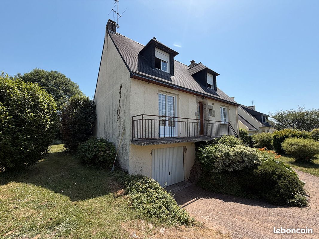 Maison 4 pièces 90 m² · à Plougoumelen · 90 m² · 312 759 €