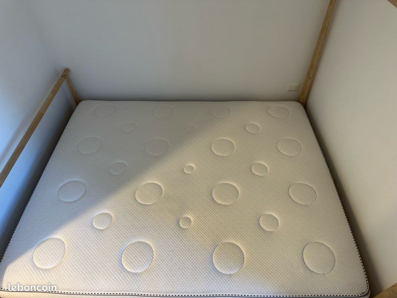 Lit IKEA et sommier 160x200 (image 3)